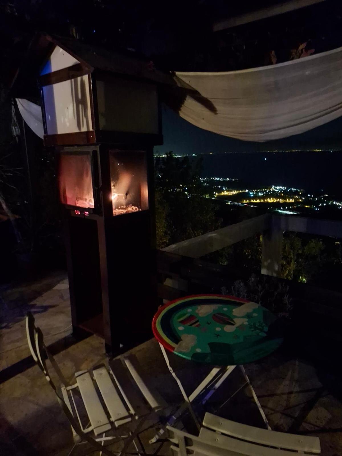 Traditional Guesthouse Erato 帕莱斯潘蒂雷蒙 外观 照片